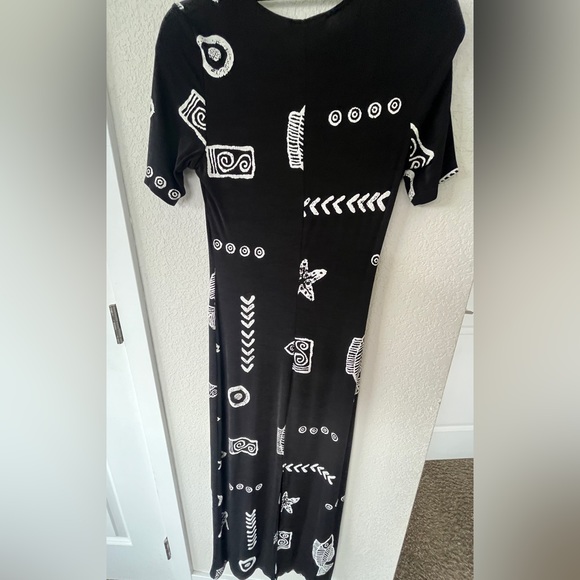 Es Se Maxi Dress Womens SMALL Black Slinky Long Fish Coastal Aztec Print Boho - Picture 4 of 6